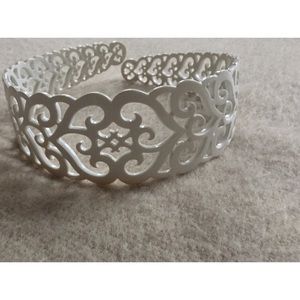 Baroque Headband < FREEBIE